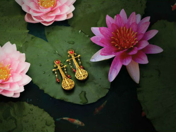 ಬೆಲೆಬಾಳುವ ಕಲ್ಲುಗಳಿಂದ ಅಲಂಕಾರ