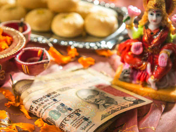 ಹಣ ಬಂದರೆ ಬೇಡ ಅನ್ನುವುದಿಲ್ಲ