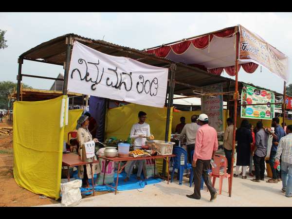800 ಜನ ಅಡುಗೆ ಸಿಬ್ಬಂದಿ