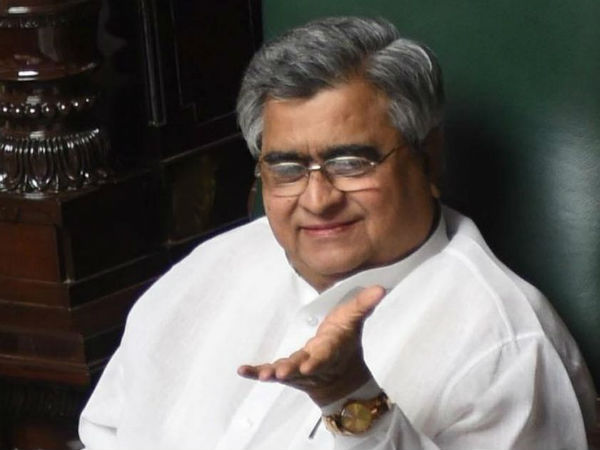 ಪುನಶ್ಚೇತನ ಆಗದ ಕೆರೆಯಿಂದ ಸ್ಥಳಾಂತರ ಇಲ್ಲ
