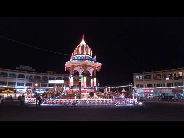ವಾಹನ ನಿಲುಗಡೆಗೆ ವ್ಯವಸ್ಥೆ ಎಲ್ಲೆಲ್ಲಿ?