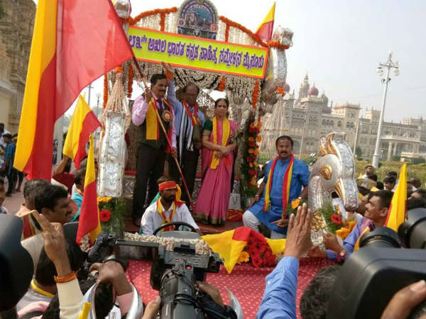ಬದುಕು ವ್ಯಕ್ತಿತ್ವ ಅಕ್ಷರ ರೂಪಿಸಿರುವ ಚಳವಳಿ