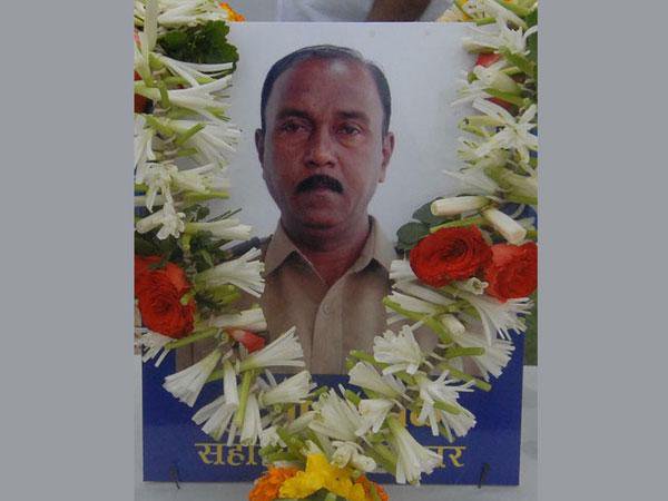 ಕಸಬ್ ನ ಮೇಲೆ ಮುಗಿಬಿದ್ದಿದ್ದ ಒಂಬಳೆ