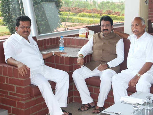 ಕರುಣಾಕರ ರೆಡ್ಡಿ ಸೋಲಿಸಿದ್ದರು