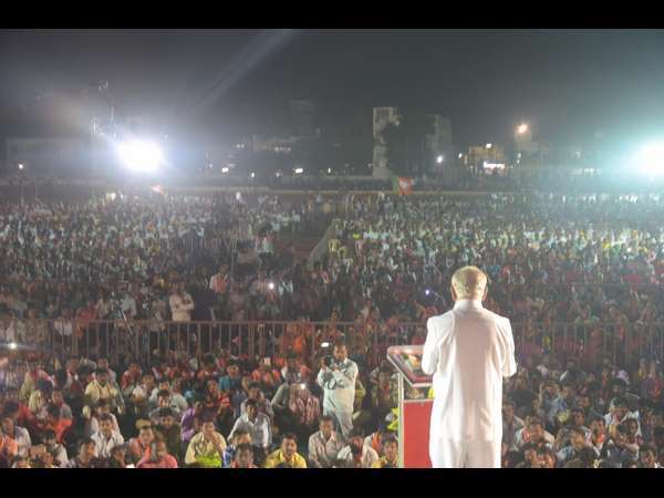 ಬಾಗಲಕೋಟೆಯಲ್ಲಿ ನಡೆದ ಸಭೆಗೆ ಭಾರೀ ಜನಸ್ತೋಮ