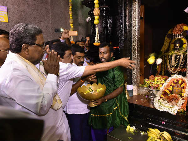 ವಿದ್ವತ್, ಪ್ರವೀಣ ಮತ್ತು ಪ್ರವರ ಶಾಸ್ತ್ರವನ್ನು ಕಲಿಯುವುದು ಕಡ್ಡಾಯ