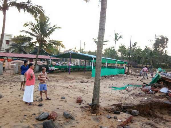 ಉಳ್ಳಾಲದಲ್ಲೂ ಅಬ್ಬರ