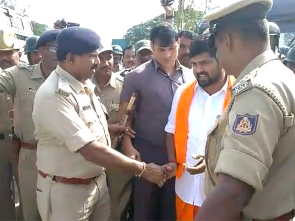 ಎಸ್ಪಿ ರವಿ ಚನ್ನಣ್ಣವರ್ ಮೇಲೆ ಆರೋಪ ಏಕೆ ?