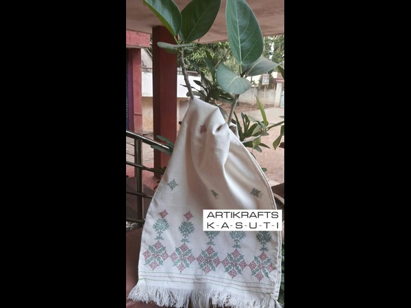 ಹಲವೆಡೆ ಪ್ರದರ್ಶನವೂ ಆಗಿದೆ