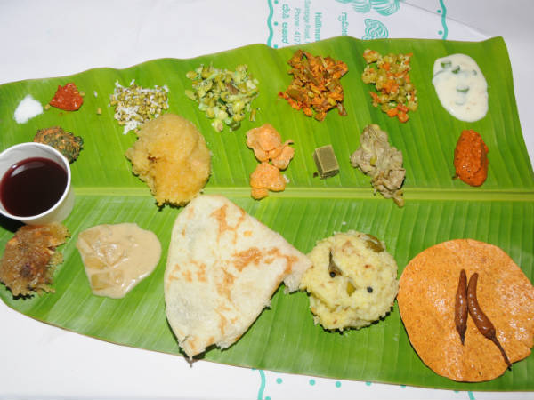 ಉಣಲಿಕ್ಕುವ ಔದಾರ್ಯ ಬೇಕು