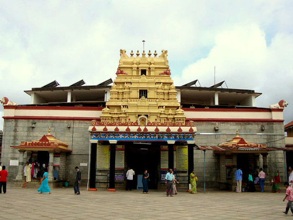 ಕೆಸಿಆರ್ ಆಯತ ಚಂಡಿಕಾ ಯಾಗ