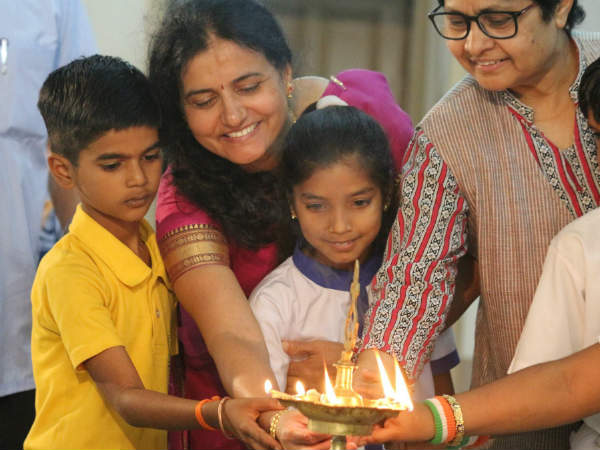 ಹೊಟ್ಟೆಗೆ ಹಿಟ್ಟಿಲ್ಲದಿರುವಾಗ ಶಿಕ್ಷಣ ಯಾರಿಗೆ ಬೇಕು?!