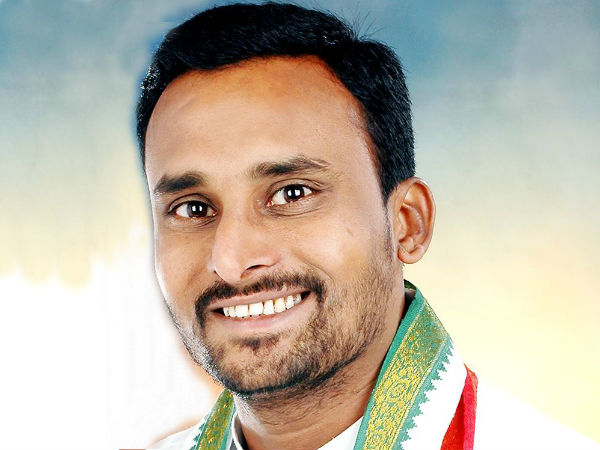 ವಿಜಯಾನಂದ ಕಾಶಪ್ಪನವರ್