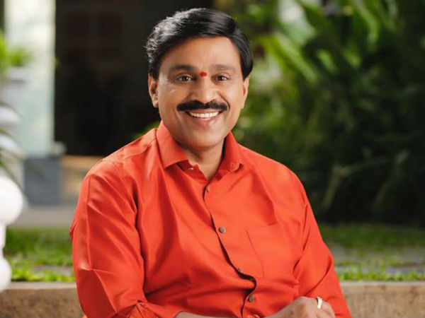 ರೆಡ್ಡಿ ಮಗಳ ಮದುವೆಯಲ್ಲಿ ಬಿಜೆಪಿ ನಾಯಕರು