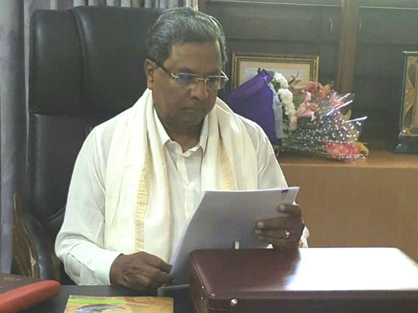 ಪ್ರತಿಭಾವಂತ ವಿದ್ಯಾರ್ಥಿಗಳಿಗೆ ಪ್ರೋತ್ಸಾಹಧನ