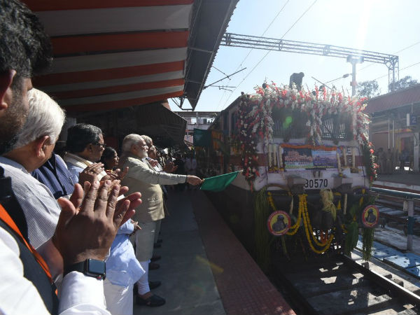 ರೈಲ್ವೆ ಯೋಜನೆಗಳು ಬಲಿಷ್ಠವಾಗಬೇಕು