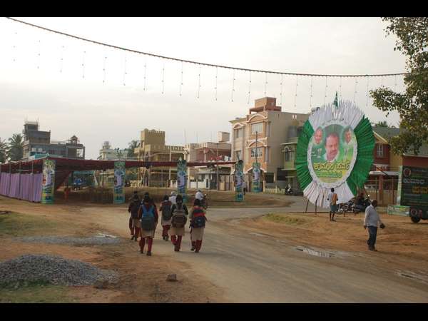ಬಿಜೆಪಿ-ಕಾಂಗ್ರೆಸ್ ಗೆ ಸೆಡ್ಡು?
