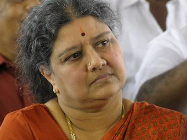 ಶಶಿಕಲಾ ಹೇಳಿದ್ದೇ ವೇದವಾಕ್ಯ!