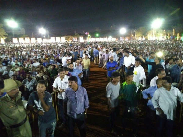 ಕೆಲಸ ಮಾಡಿ ಮೋದಿಜಿ
