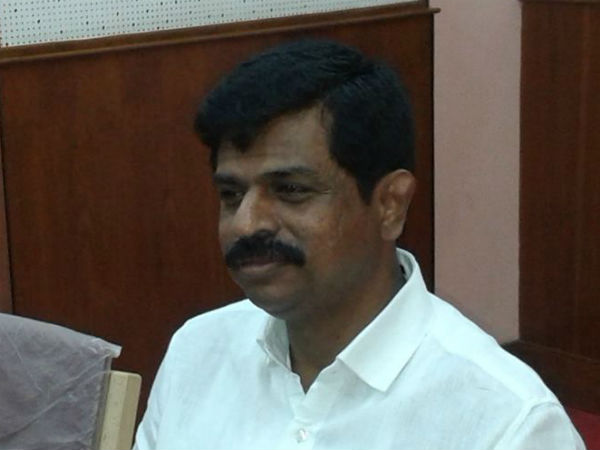 ತರೀಕೆರೆ - ಶ್ರೀನಿವಾಸ