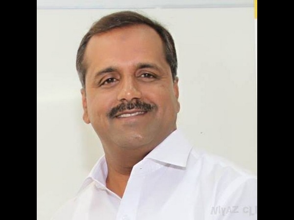 ಮಂಗಳೂರಿನಲ್ಲಿ ಖಾದರ್ ವರ್ಸಸ್ ಇತರರು