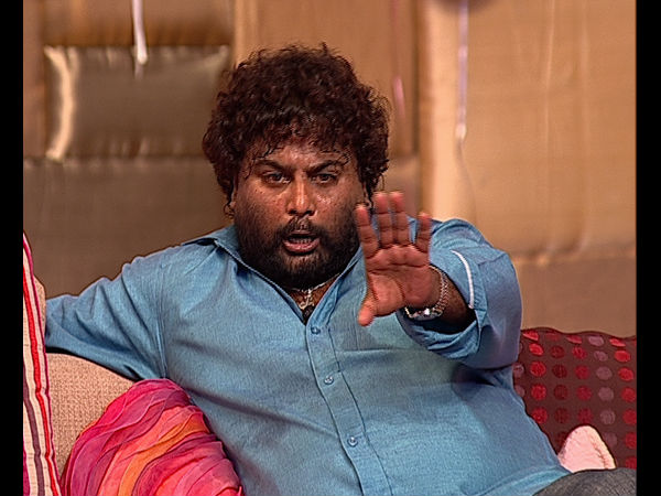 ವೆಂಕಟ್ ಬ್ಯಾಂಕಲ್ಲಿ ಎಷ್ಟೆಷ್ಟು ಇಟ್ಟಿದ್ದಾರೆ?