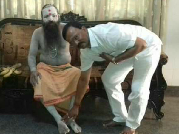 ಯಶವಂತರಾವ್ ಜಾದವ್ಗೆ ಆಶೀರ್ವಾದ