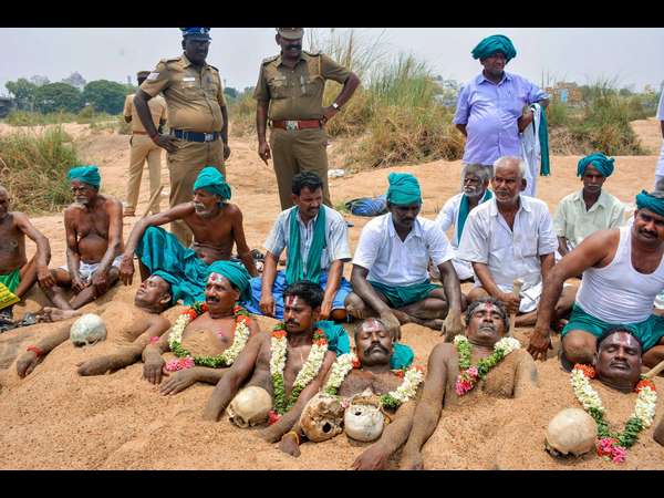 ಕಾವೇರಿ ನಿರ್ವಹಣಾ ಮಂಡಳಿ ರಚಿಸುವಂತೆ ಒತ್ತಾಯಿಸಿ ಪ್ರತಿಭಟನೆ