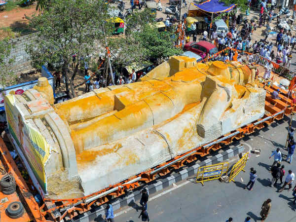 ದೇವರ ವಿಗ್ರಹ ಸಾಗಣೆಗೂ ತಟ್ಟಿದ ನೀತಿ ಸಂಹಿತೆ