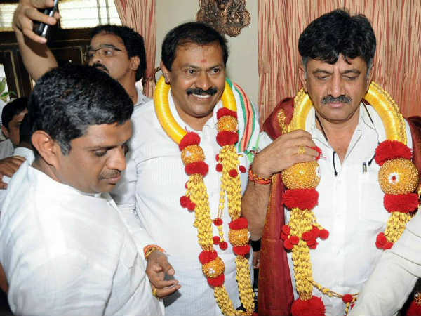 ಅಖಂಡ ಶ್ರೀನಿವಾಸಮೂರ್ತಿ ಜೊತೆ ಮಾತುಕತೆ
