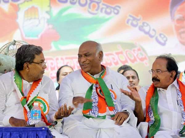 ಖರ್ಗೆ-ಸಿದ್ದು ನಡುವೆ ಜಟಾಪಟಿ!