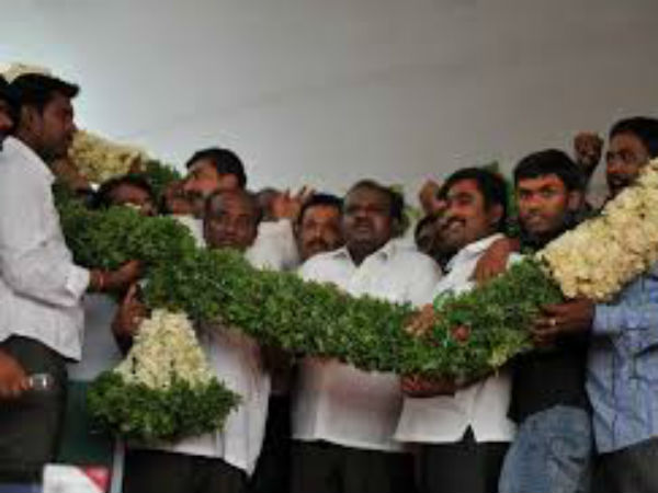 ಅಧಿಕಾರಕ್ಕೆ ಬಂದ 24 ಗಂಟೆಯಲ್ಲಿ ಸಾಲಮನ್ನಾ ಎನ್ನುವ ಎಚ್ಡಿಕೆ ಹೇಳಿಕೆ