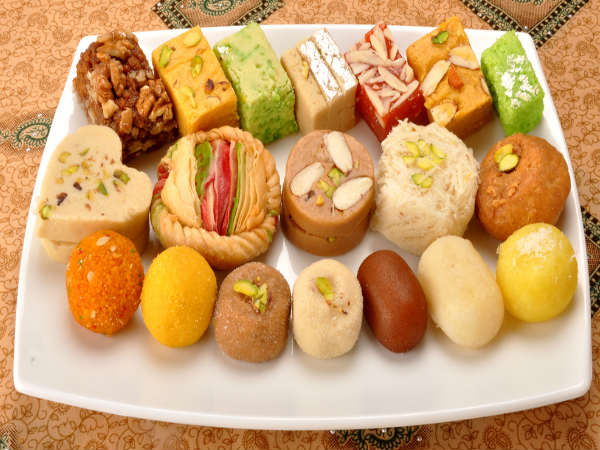 ಸಿಹಿ ತಿಂದು ಮನೆಯಿಂದ ಹೊರಡಿ
