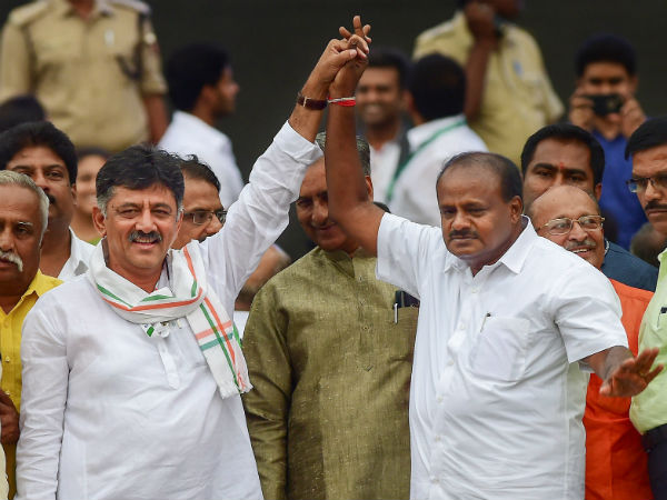 ಕಾಂಗ್ರೆಸ್ ಮುಳುಗುತ್ತಿರುವ ದೋಣಿ
