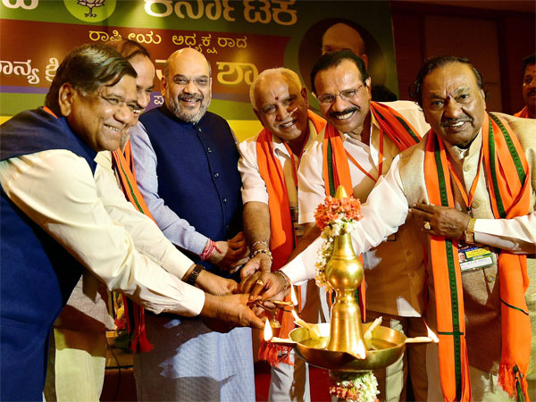 ತಲೆಕೆಳಗಾಗುತ್ತಿರುವ ಬಿಜೆಪಿ ನಾಯಕರ ಲೆಕ್ಕಾಚಾರ