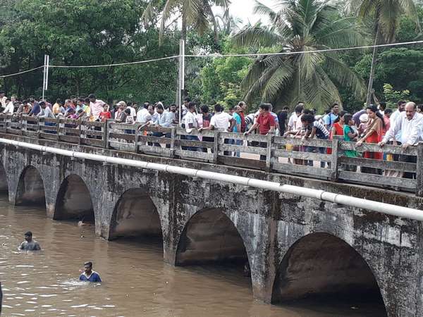ವೃಷಭ ಸಂಕ್ರಮಣದಂದು ಜಾತ್ರೆ