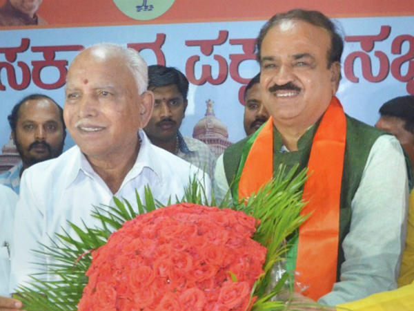 ಅನಂತಕುಮಾರ್ ಗೆದ್ದು ಯಡಿಯೂರಪ್ಪನವರ ಮುಂದೆ ಬೀಗುತ್ತಾರಾ?