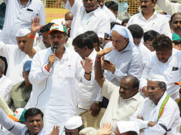 ಸಚಿವ ಸ್ಥಾನದ ಆಮಿಷ