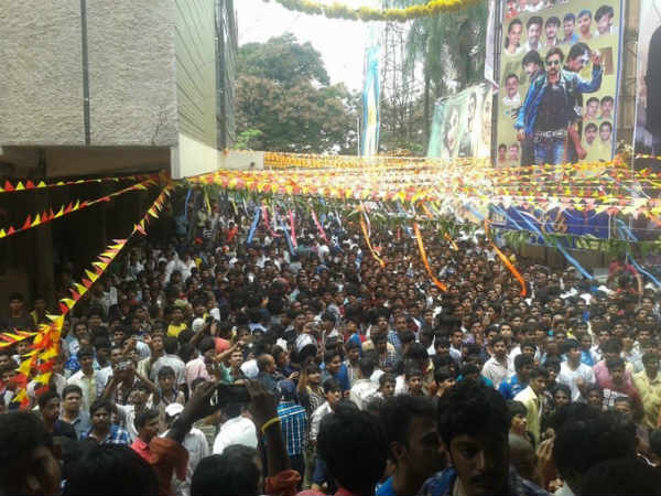 ಚಿತ್ರ ಪ್ರದರ್ಶನ, ಶೂಟಿಂಗ್ ಇದೆ