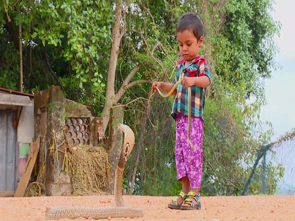 ಗಣೇಶ್ ಮೆಂಡನ್ ಬಳಿ ಬಿಟ್ಟು ಹೋಗುತ್ತಾರೆ