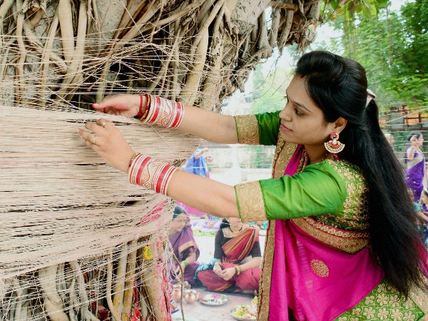 ವಟ ವೃಕ್ಷ ಯುಗಾಂತ್ಯದ ಸಂಗಾತಿ: