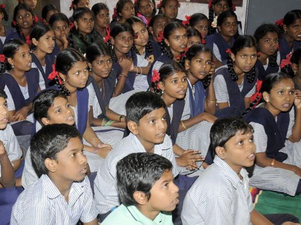 ಕರ್ನಾಟಕದಲ್ಲಿ 176 ಪಬ್ಲಿಕ್ ಶಾಲೆ ಆರಂಭ
