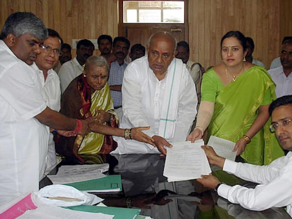 ಇಂಧನ ಖಾತೆಯೂ ತನಗೆ ಬೇಕೆಂದು ರೇವಣ್ಣ ಹಠ
