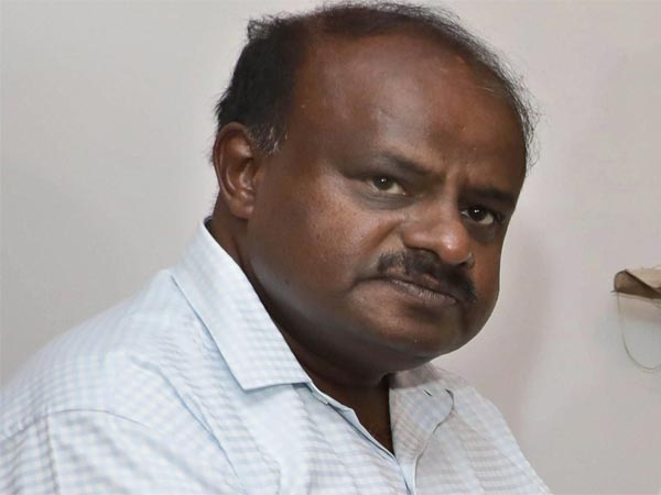 ಎಚ್ ಡಿ ಕುಮಾರಸ್ವಾಮಿ