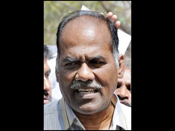 ಪ್ರಶ್ನೆ: ನಿಮ್ಮ ಆಲೋಚನೆ ಈ ರೀತಿ ಆಗಲು ಕಾರಣವೇನು? ನಿಮ್ಮ ಟಾರ್ಗೆಟ್ ಹಿಂದುತ್ವವೇ ಏಕೆ?