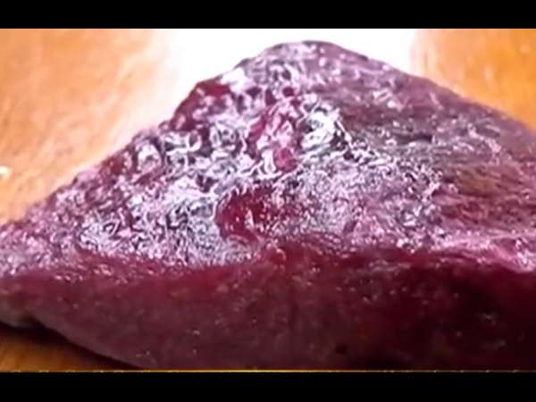 ಕಲ್ಲುಗಳು ಸಾವಿರಾರು ರೂಪಾಯಿ ಬೆಲೆ ಬಾಳುತ್ತದೆ