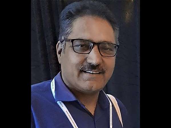 ಯಾರು ಶುಜಾತ್ ಬುಖಾರಿ?