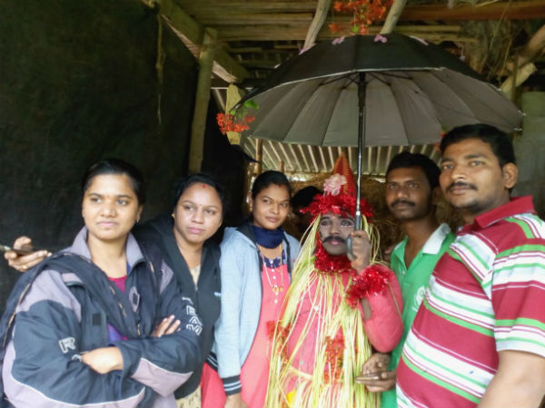 ಕೆಸರುಗದ್ದೆಯಲ್ಲಿ ಸಂಭ್ರಮ