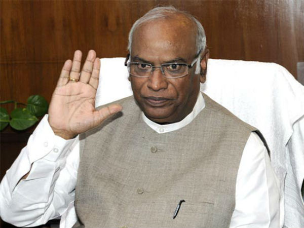 ಆಂಧ್ರದ ಜನಕ್ಕಾಗಿ ಅವಿಶ್ವಾಸಕ್ಕೆ ಬೆಂಬಲ