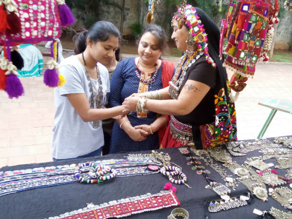 ಕುಶಲಕರ್ಮಿಗಳ ಕೈ ಚಳಕ